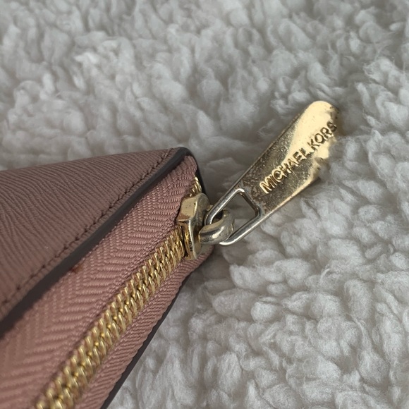 Michael Kors large jet set dusty rose wallet - Picture 4 of 5